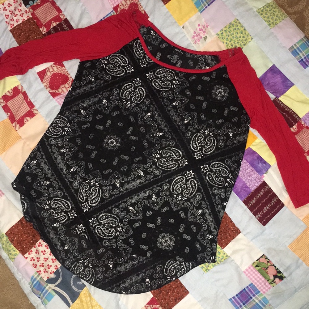 Rue 21 shirt